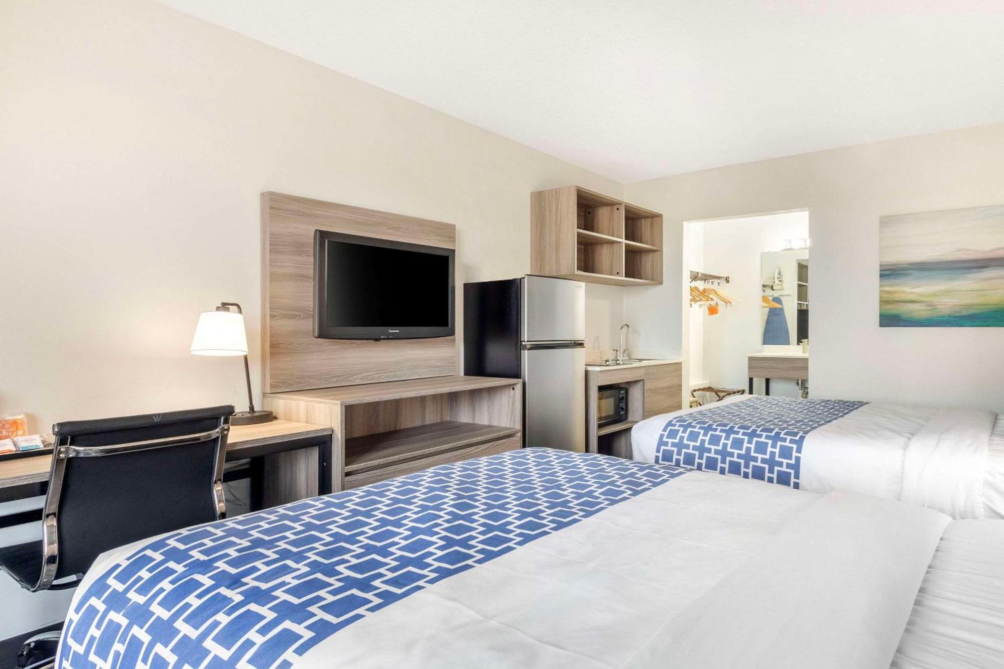 Suburban Studios Tysons Corner فيينا المظهر الخارجي الصورة