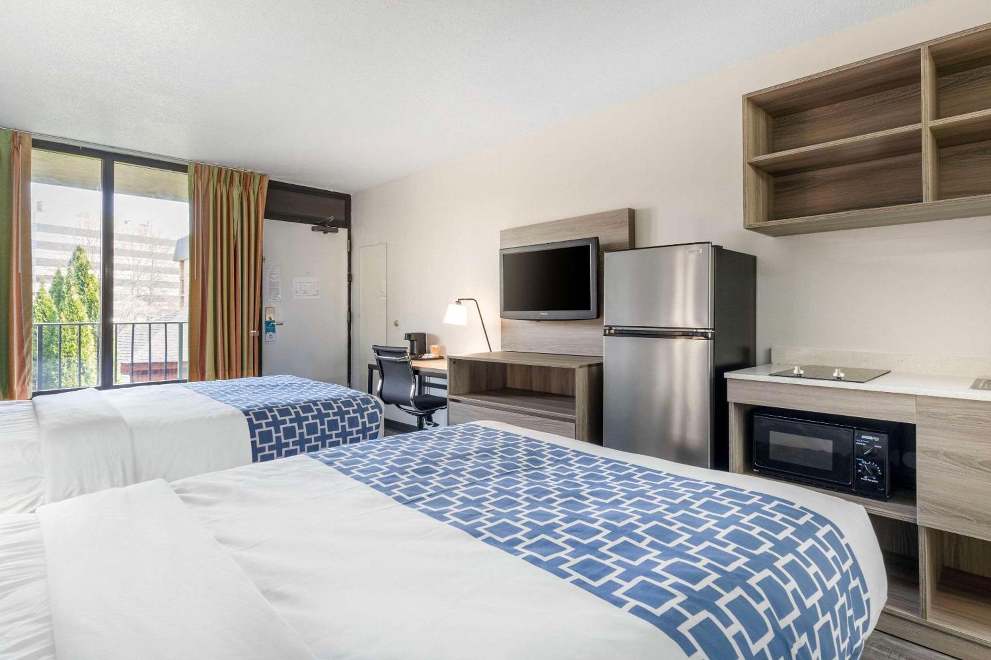 Suburban Studios Tysons Corner فيينا المظهر الخارجي الصورة