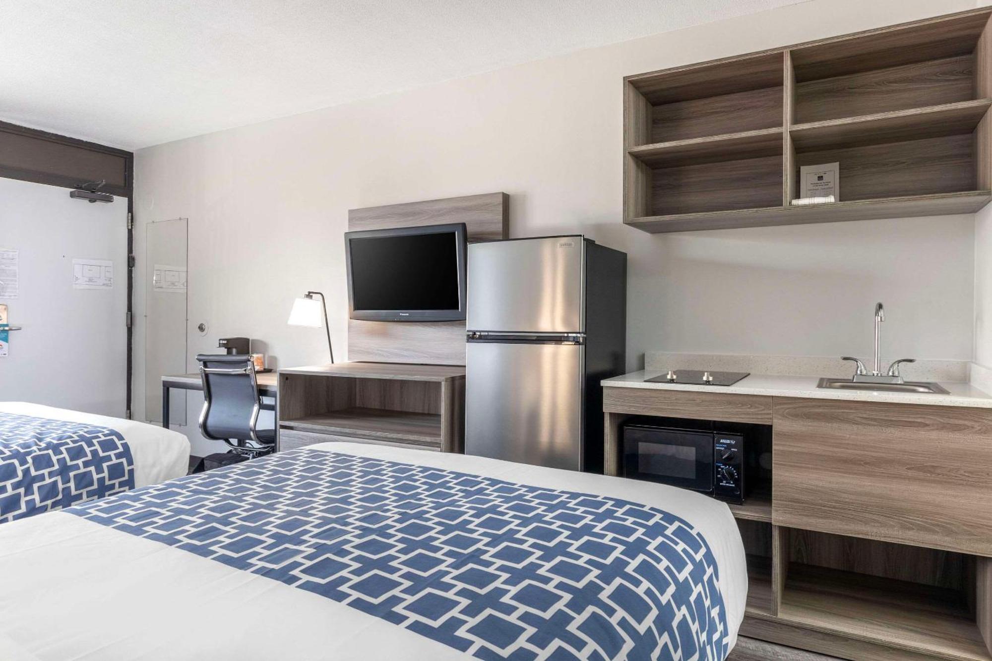 Suburban Studios Tysons Corner فيينا المظهر الخارجي الصورة