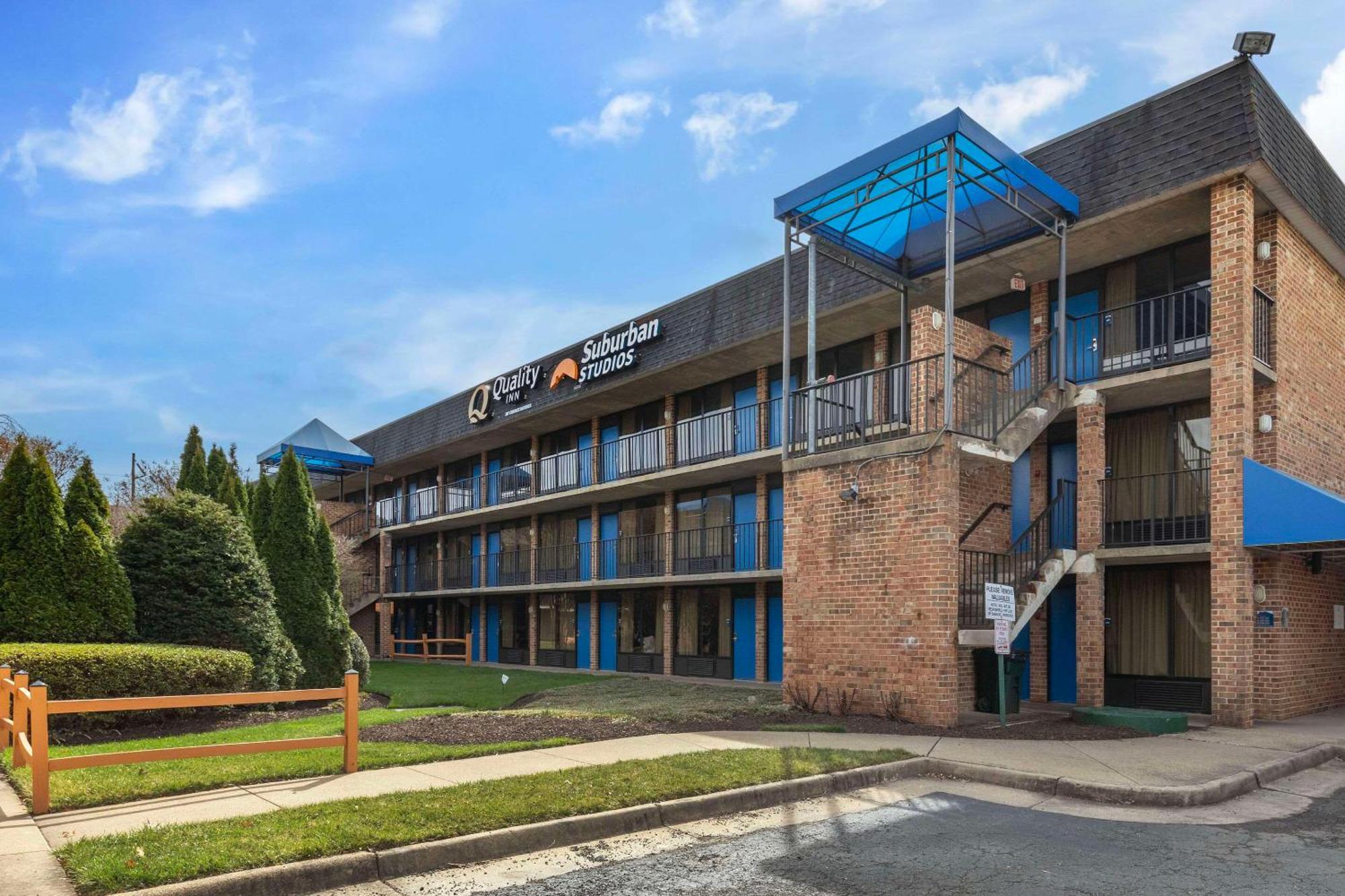 Suburban Studios Tysons Corner فيينا المظهر الخارجي الصورة